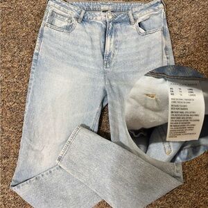 American Eagle Outfitters Light Blue Straight Leg Jeans